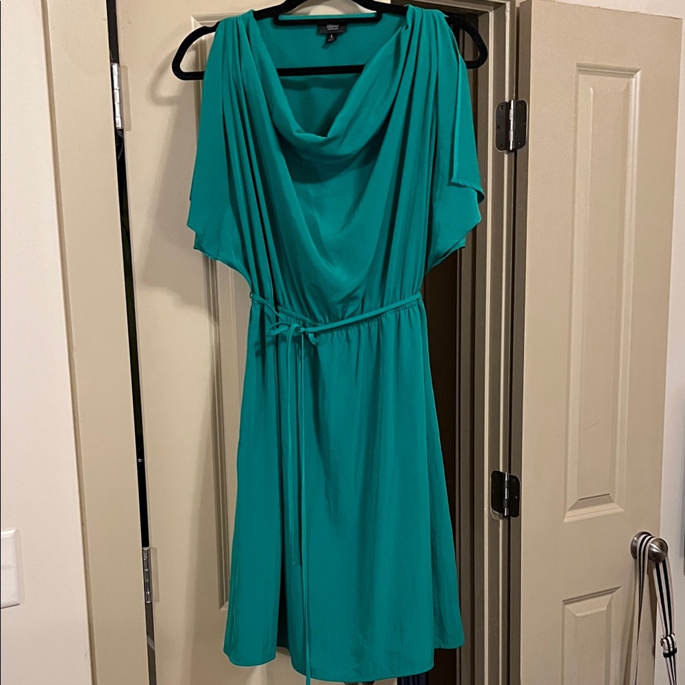 Chic Teal Midi Dress with Belt
